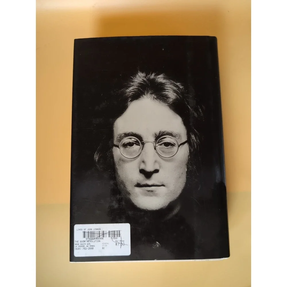 N/A lives john